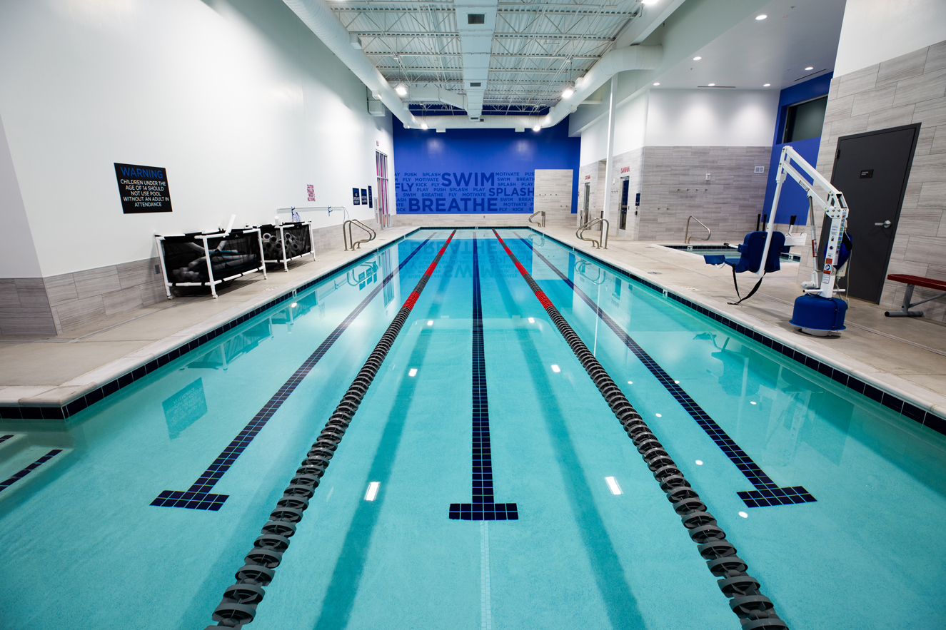 Vasa Fitness Swimming Pool
