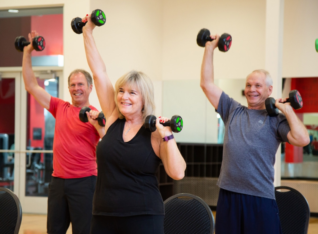 Seniors working out together in a small class at Vasa