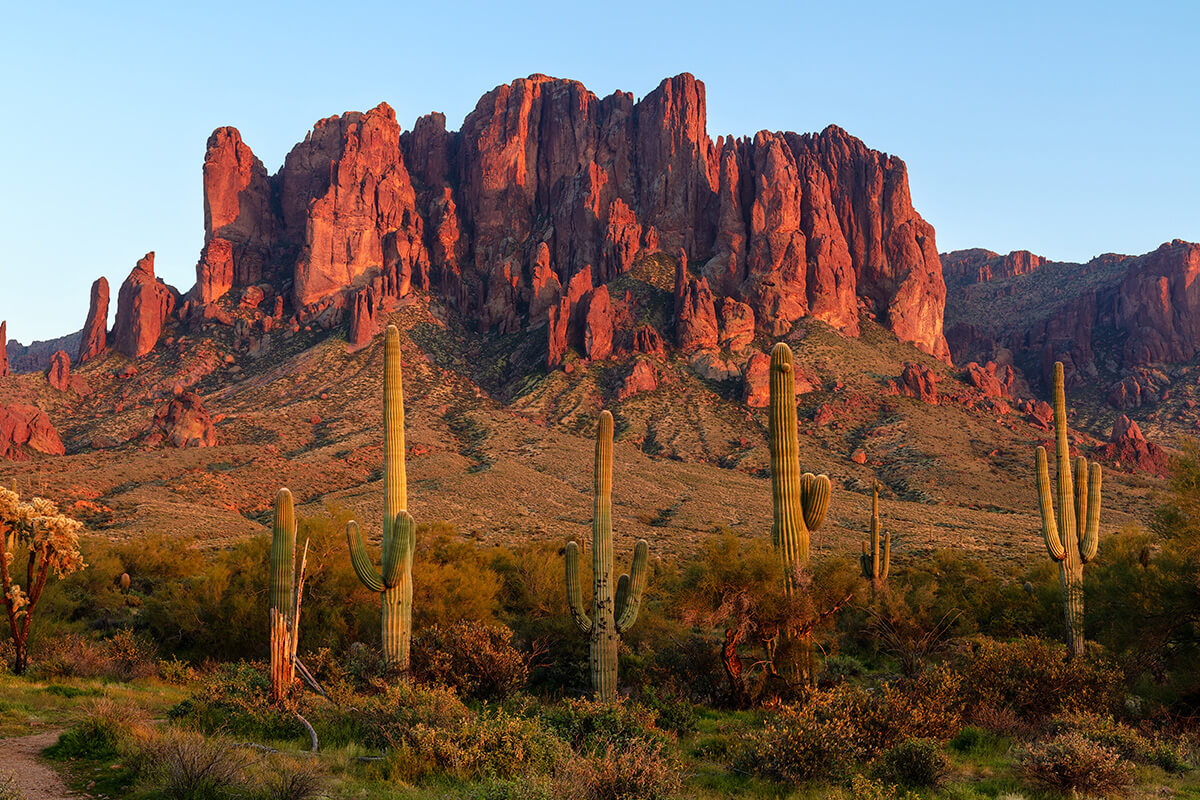 Best hikes in Arizona, Superstition Mountain (Phoenix)